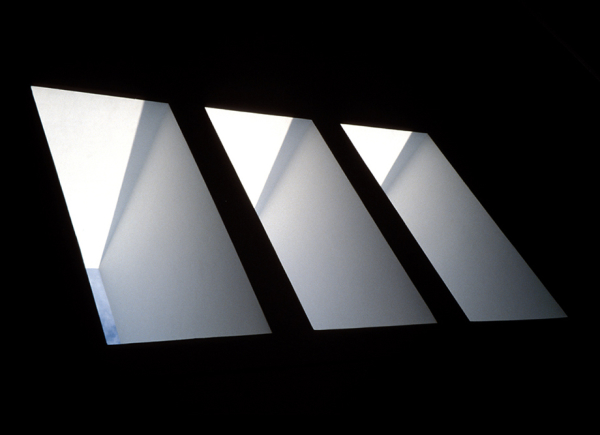 Skylight 05, 2002, C-Type print, plexiglass, alluminio, cm 84x125