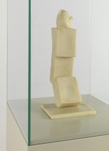 Ex voto I della serie Art is the better life, 2007, cera, vetrina di vetro su base di legno laccato, cm 185x35x35