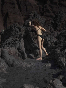 Claudia Amatruda, Untitled 05, “Good Use of My Bad Health”, 2023, stampa inkjet,
cm 82x62